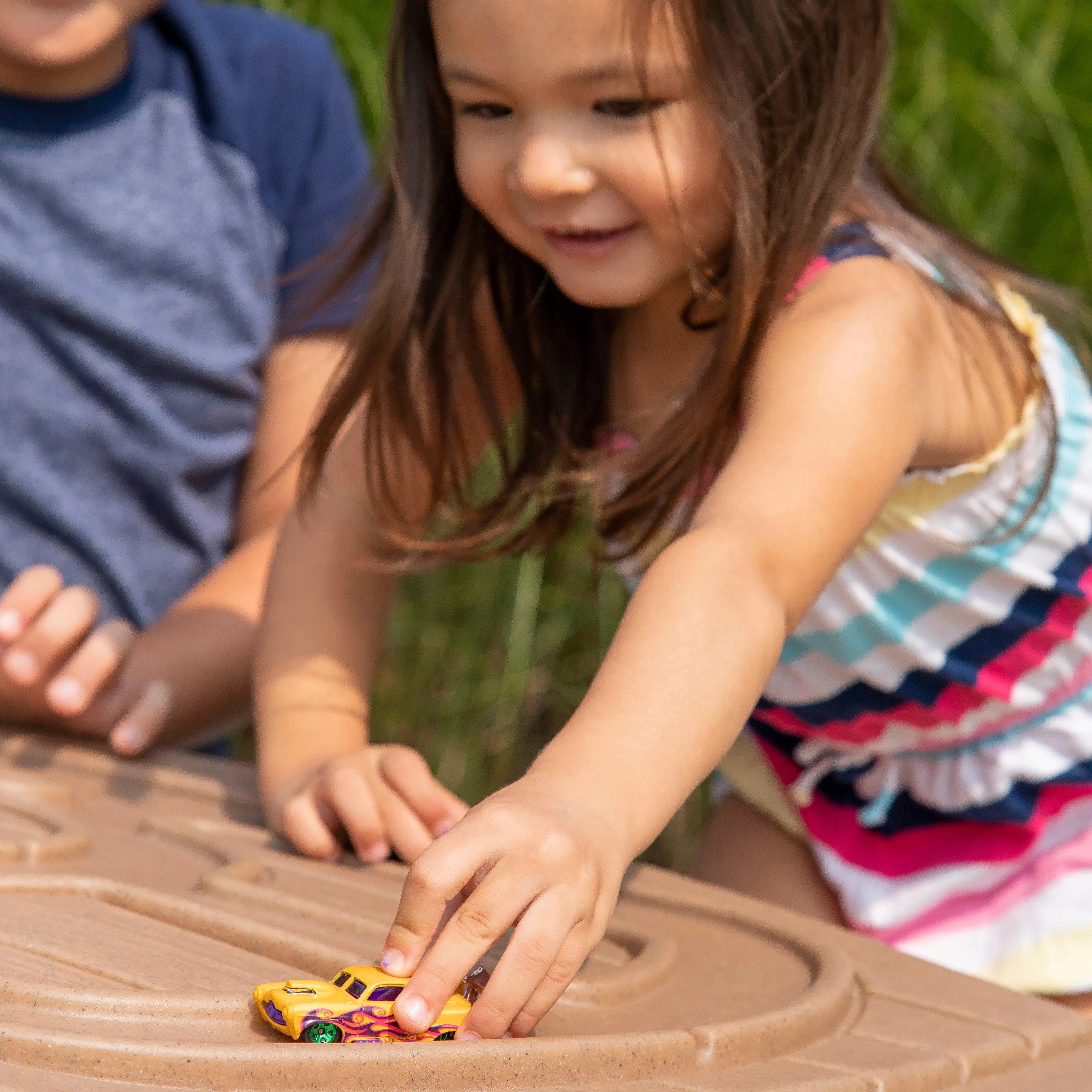 Step2 Naturally Playful Sand Table for Kids